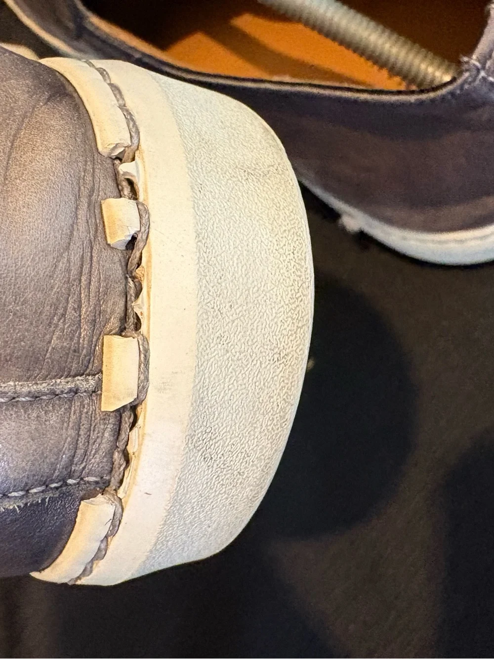 Magnanni Warwick Leather Oxford Low Top Sneakers Vibram 13M Little Damage Back